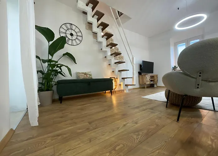 St Peter's Heritage House טרוגיר